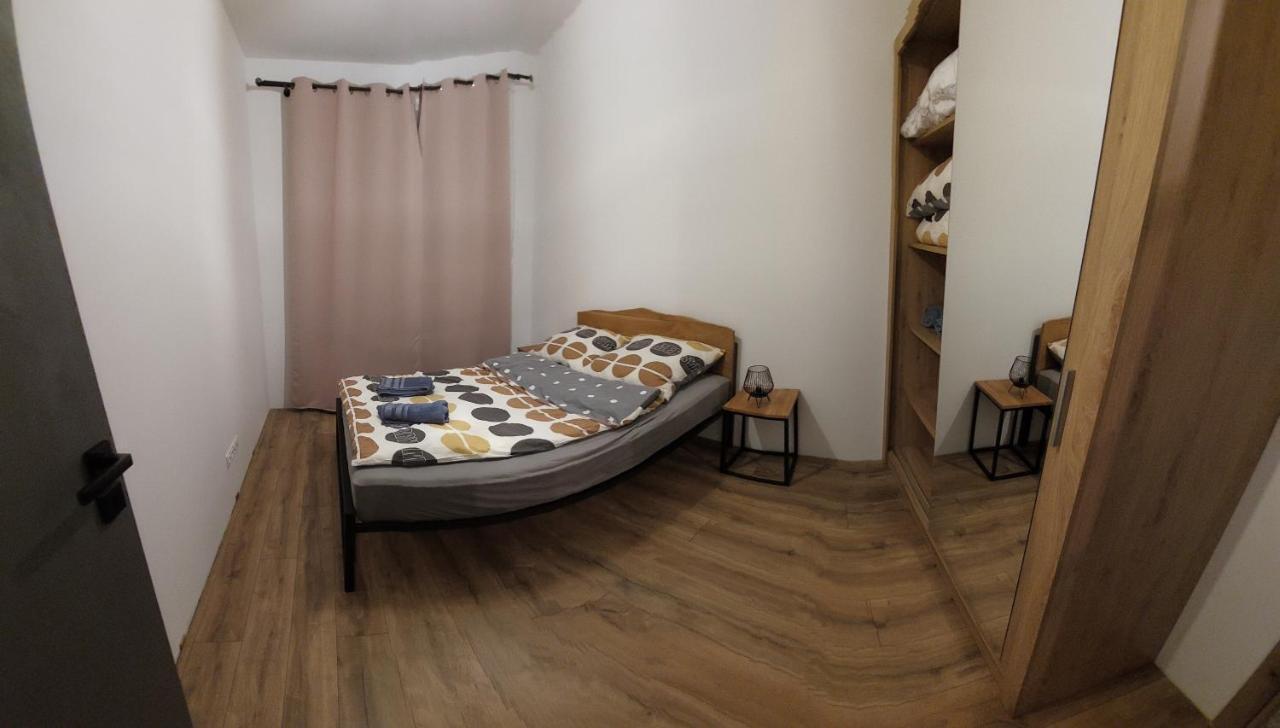 Buko Apartamenty Uniejow Esterno foto