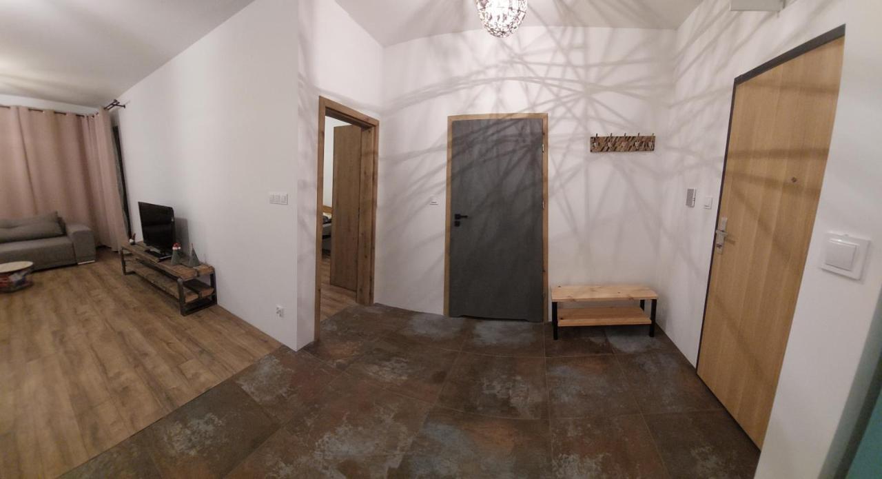 Buko Apartamenty Uniejow Esterno foto